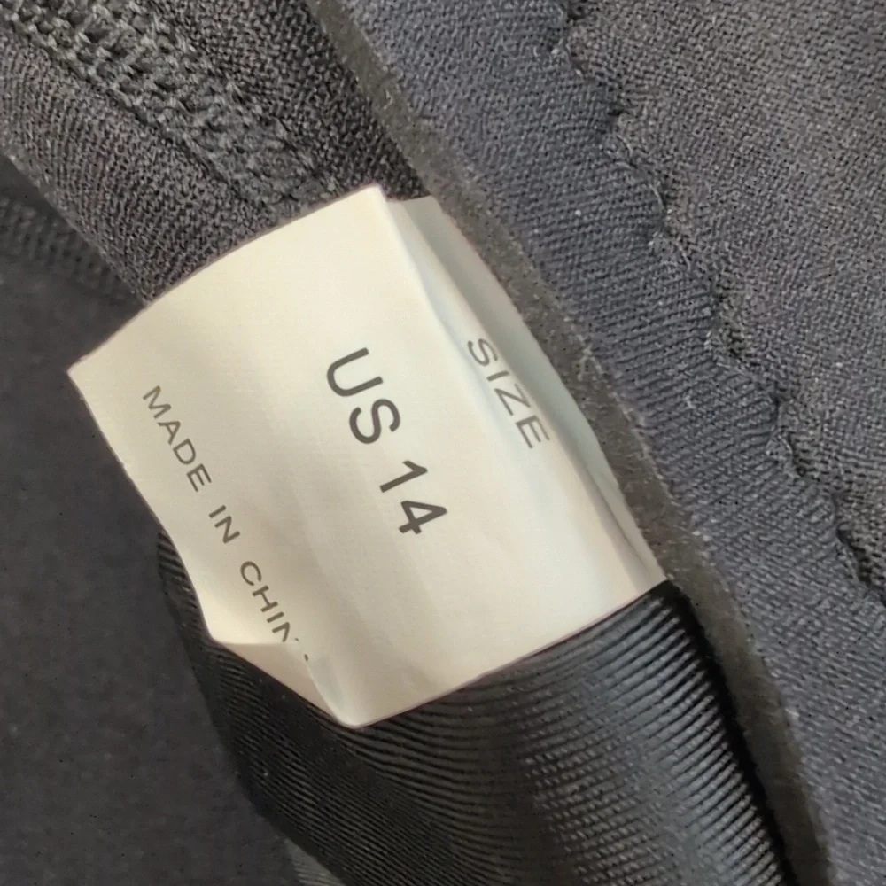 NWOT Aunua 3mm Shorty Wetsuit Size 14